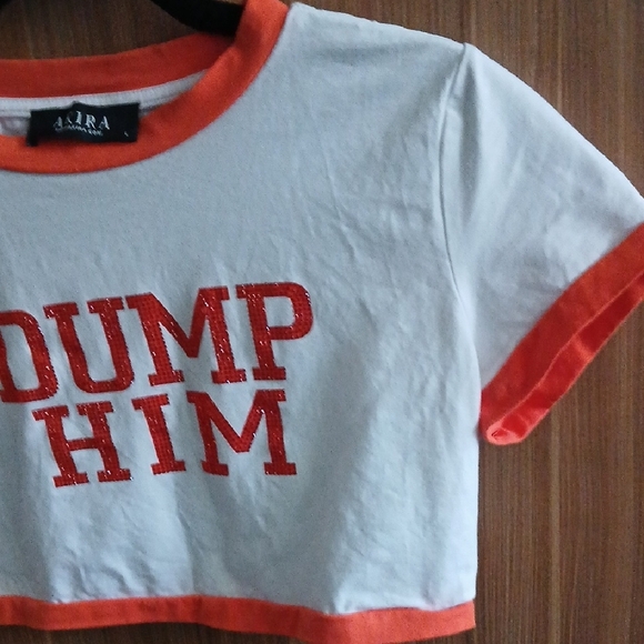 AKIRA "Dump Him" Crop Top/Tee, L, EUC - Picture 5 of 6